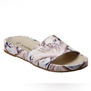 KAANAS Boracay leather slides, Tropical Palm Frond pattern, Size 8.